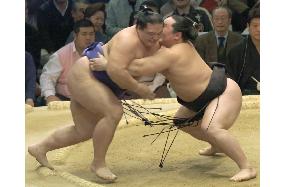 Asashyoryu gets fresh chance for sumo championship