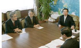 Okinawa governor reiterates opposition to base relocation plan