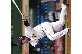 Koyohara hits season's first homer