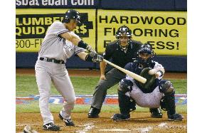 Yankees' Matsui doubles against Twins