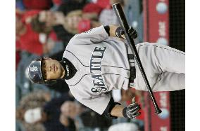 Ichiro, Jojima get one hit each in Mariners' 13-inning win