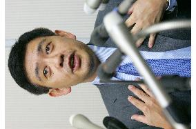Fund mogul Murakami admits to insider trading