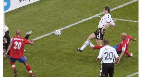 Klose scores the third goal againt Costa Rica