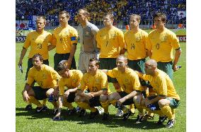 Australia players pose for photo