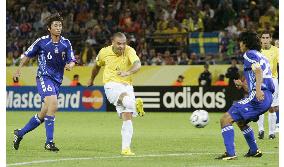 Japan beaten by Brazil 4-1 in World Cup Group F match