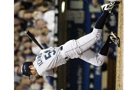 Ichiro goes 1-for-5