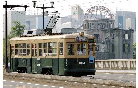 Streetcars that survived A-bomb retired