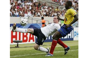 Beckham free kick puts England in World Cup quarterfinals