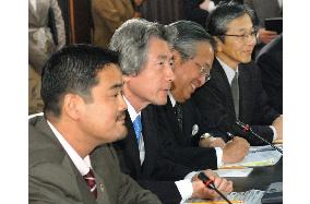 Koizumi, Harper agree to cooperate on terrorism, N. Korea nukes