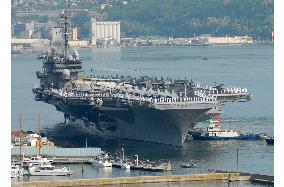 U.S. aircraft carrier enters Hokkaido port