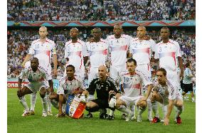France players pose for a photo