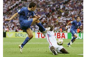 Italy win 2006 FIFA World Cup