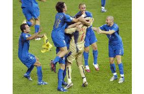 Italy win 2006 FIFA World Cup