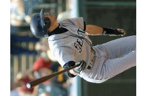 Mariners beat Indians