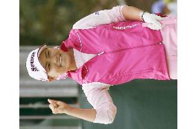 Miyazato surges to 9th-place finish at Women's British Open