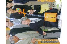 Koizumi in Mongolia
