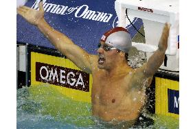 Hansen sets new world record in men's 200m breaststroke