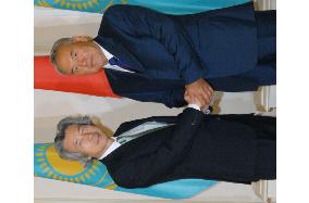 Koizumi meets with Nazabayev