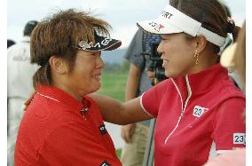 Taiwan's Wei wins Golf 5 Ladies in 4-way playoff