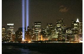 New York marks 5th anniversary of Sept. 11 terrorist attacks