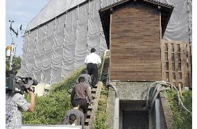 Gov't reinforces painted wall plaster at Takamatsuzuka tomb