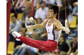 Tomita ends up in silver at world gymnastics