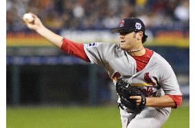 Cardinals beat Tigers in World Series opener