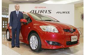 Toyota unveils new hatchback 'Auris'