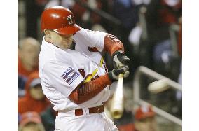 Cardinals beat Tigers to close in on World Series title