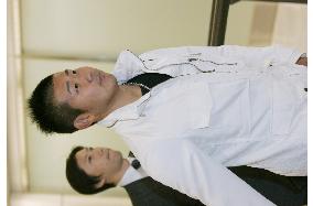 Matsuzaka return home from brief visit to U.S.