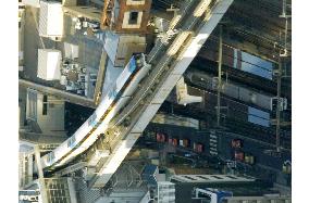 Tokyo Monorail link to Haneda airport resumes after vehicle shifted