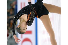 Suguri comes in 2nd in short program at NHK Trophy