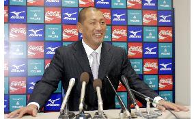 Kiyohara signs new salary deal with Orix
