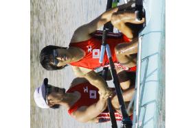 Suda, Omoto win gold in rowing