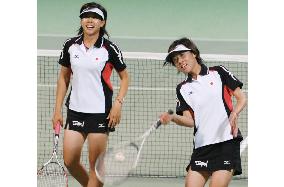 Gyokusen-Eushima pair wins soft tennis gold