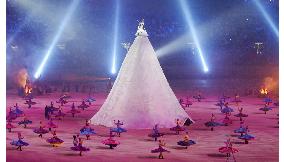Qatar stages 'Arabian Nights' spectacle to end Asian Games