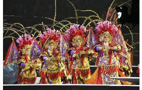 Qatar stages 'Arabian Nights' spectacle to end Asian Games