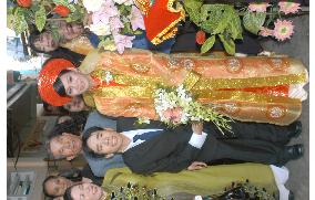 Nguyen Duc marries