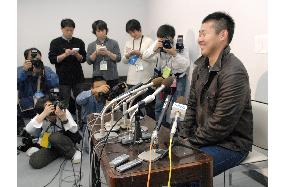 Matsuzaka returns home