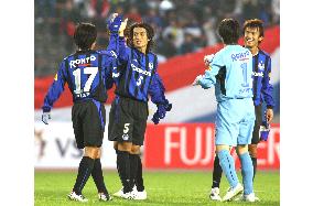 Gamba beat Marinos to advance to Emperor's Cup semis