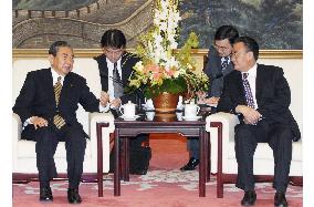 Lower house Speaker Kono meets China's Wu