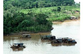 U.N. cautions against mercury pollution from gold mining
