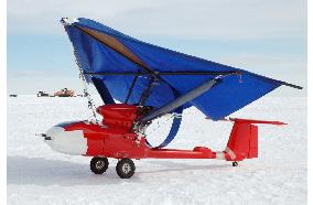 Japanese Antarctic observation team conduct kite plane survey