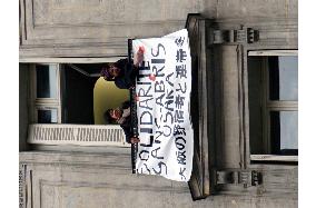 Paris-based group protests forcible removal of Osaka homeless tent