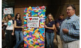 Anti-whaling group sends valentine to Japan
