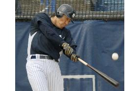Yankees' Matsui in batting practice