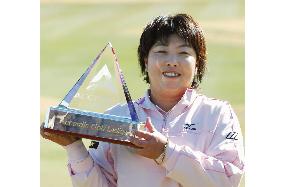 Kimura goes wire-to-wire for Accordia Ladies victory