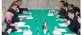 Japan, Australia discuss strategic security cooperation