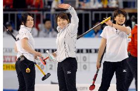 Japan wins 2 straight at women's world c'ship