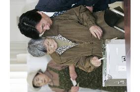Japan goes to polls, elderly casts ballot in Yubari, Hokkaido